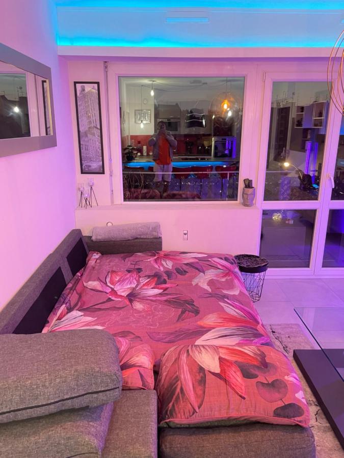 Guest Room "We Are With You In This Flat" Estrasburgo Exterior foto